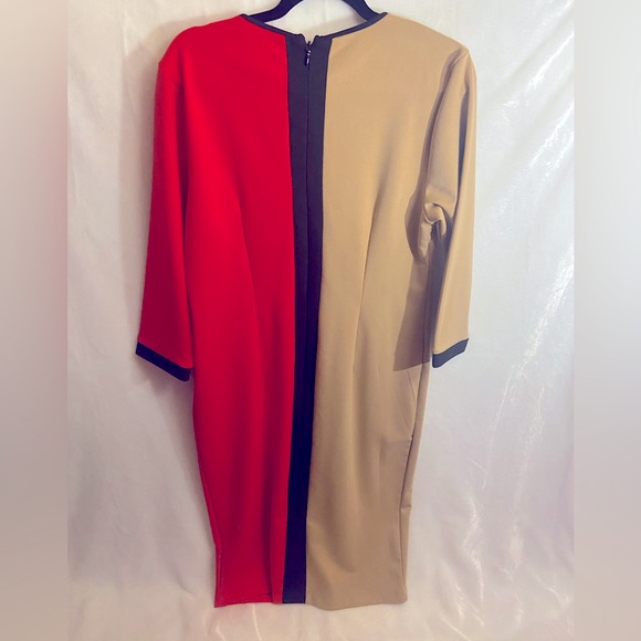 NEW YORK & COMPANY Sheath Color-block Dress - Picture 4 of 5